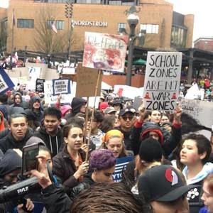 Meet your Posher, Asher